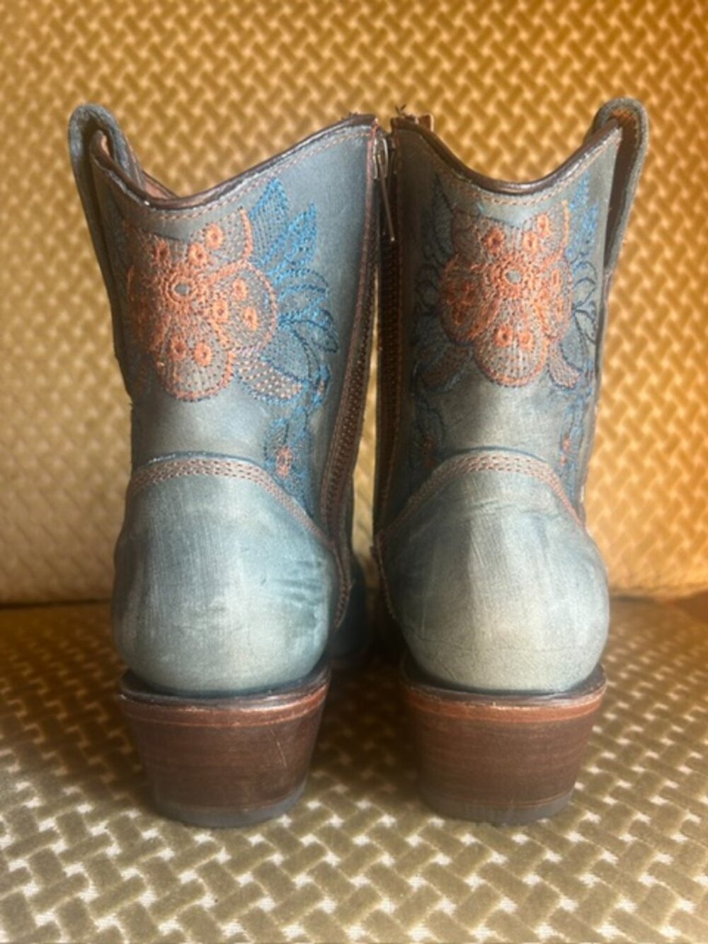 Corral Rich Blue Leather Flower Embroidered Zip Ankle Snip Western Booties NEW - Picture 4 of 16